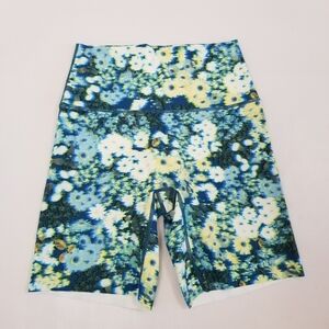 Offline By Aerie Bike Shorts Size Medium NWOT